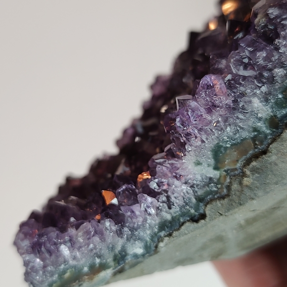 Stunning Amethyst Geode Crystal Cluster - Picture 7 of 8